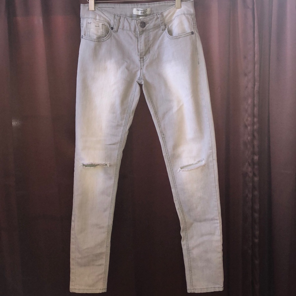 3/$25 Harmony and Havoc Jeans